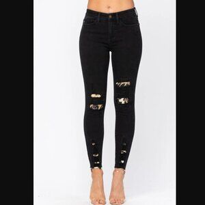 NWT - Judy Blue - Black Destroyed Animal Patch Skinny Jeans